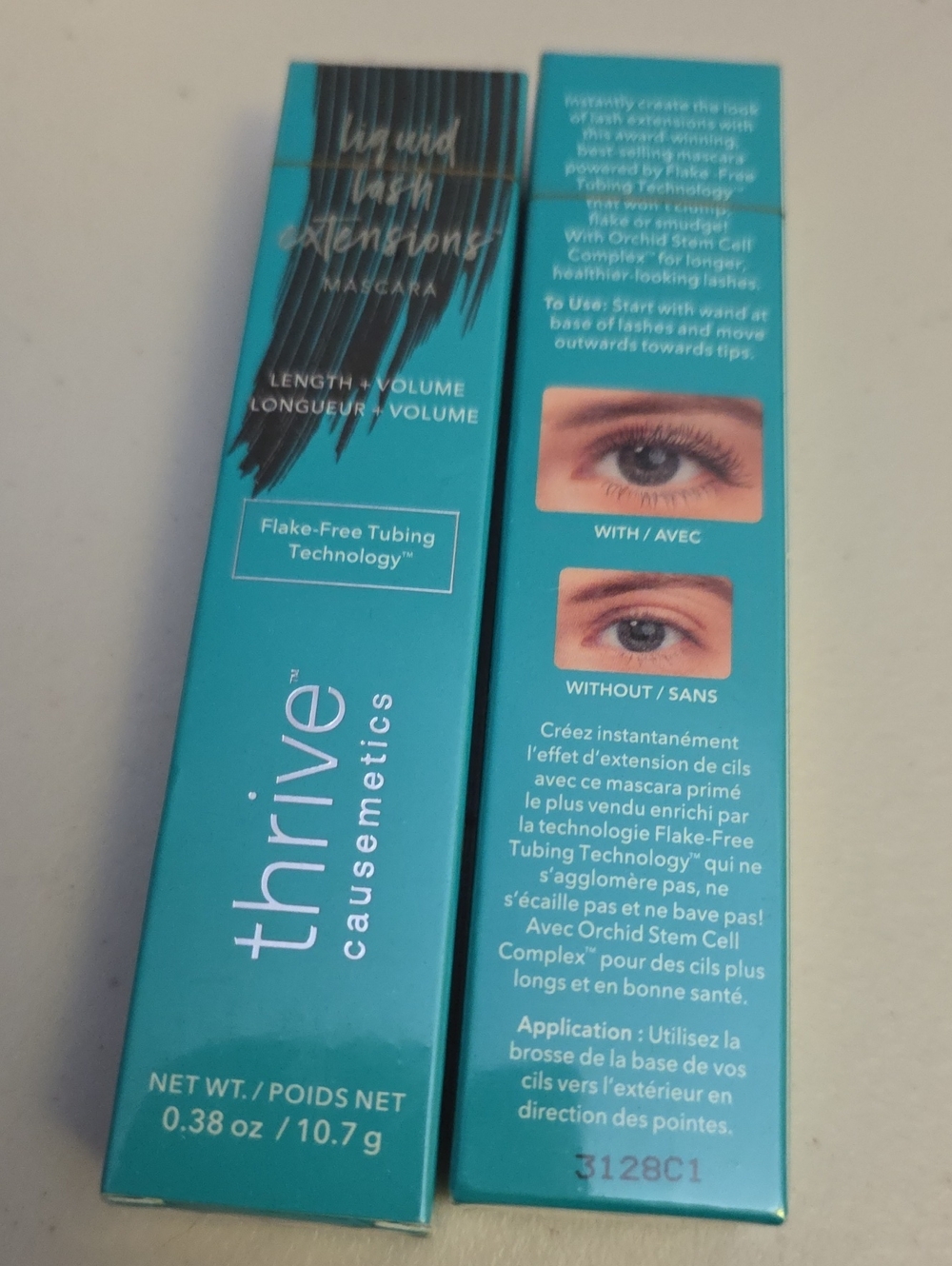 thrive causemetics Liquid Lash Extensions Mascara - Teal Box